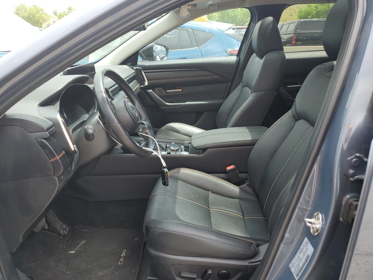 7MMVABEM5PN129309 2023 Mazda Cx-50 Premium Plus