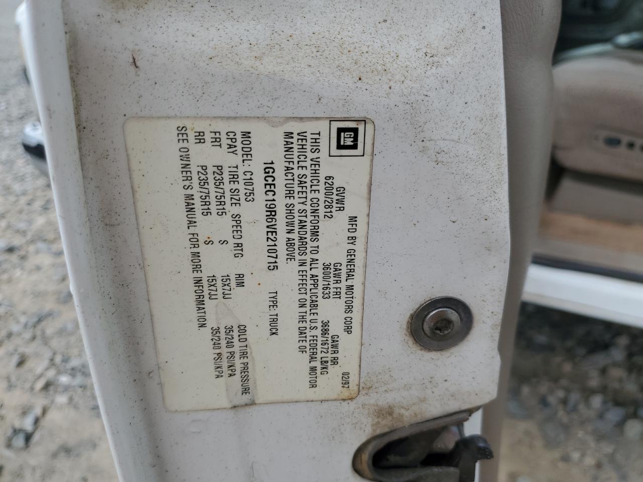 1GCEC19R6VE210715 1997 Chevrolet Gmt-400 C1500