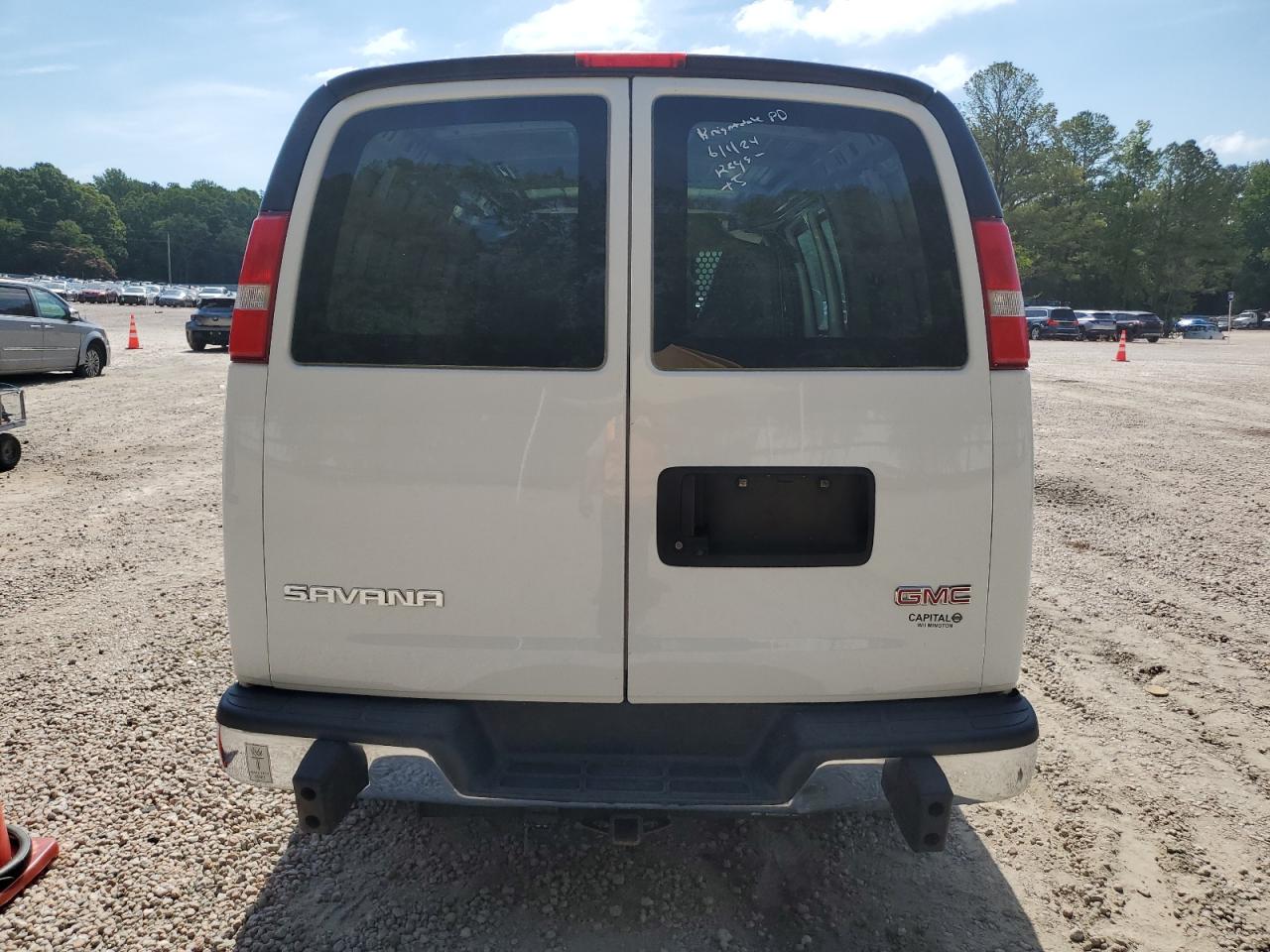 1GTW7AFG7J1906559 2018 GMC Savana G2500