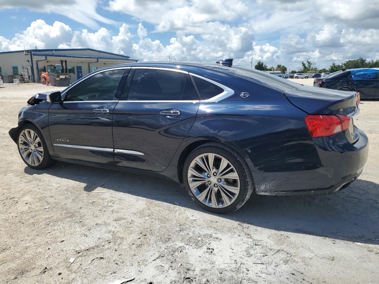 2G1125S31J9104483 2018 Chevrolet Impala Premier