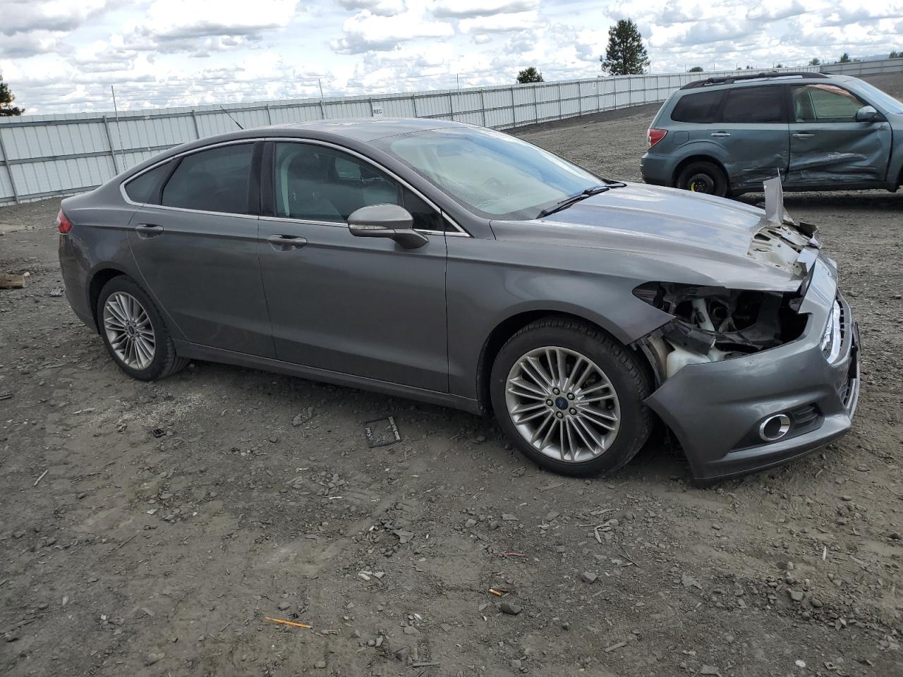 3FA6P0HDXER195728 2014 Ford Fusion Se