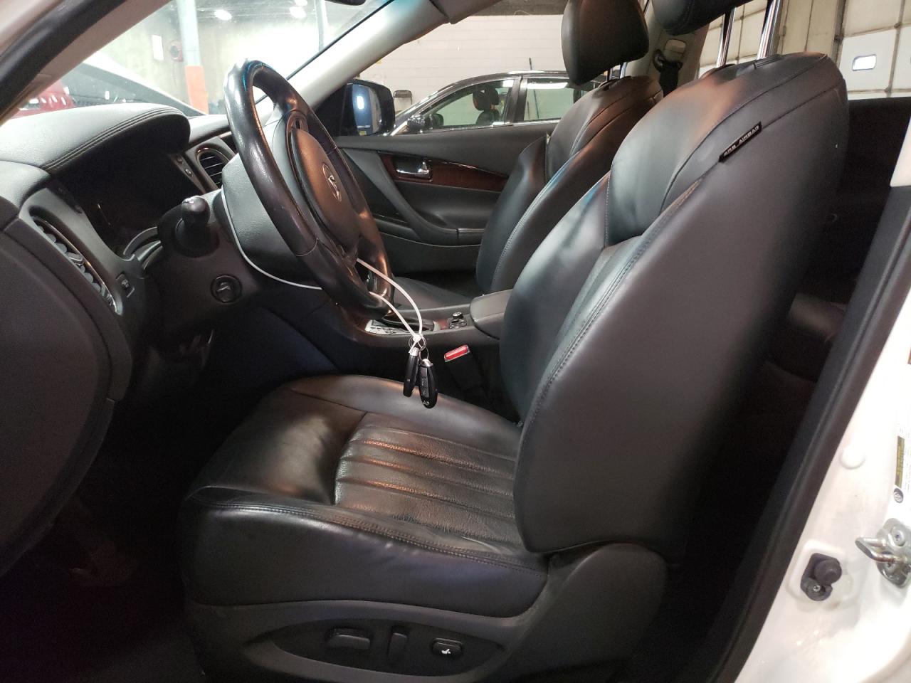 JN1BJ0RR6GM265213 2016 Infiniti Qx50