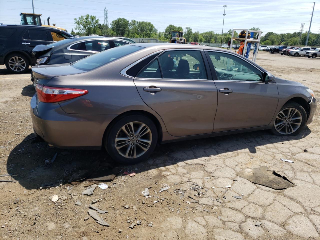 4T1BF1FK9FU049314 2015 Toyota Camry Le