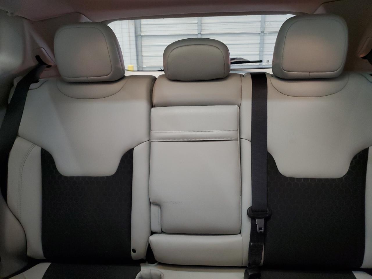 3C4NJCBB0KT658135 2019 Jeep Compass Latitude