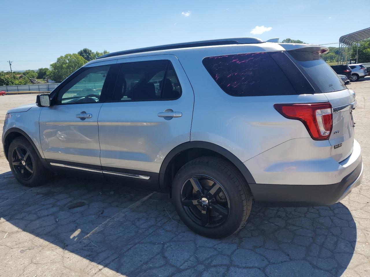 1FM5K8D87HGE31402 2017 Ford Explorer Xlt