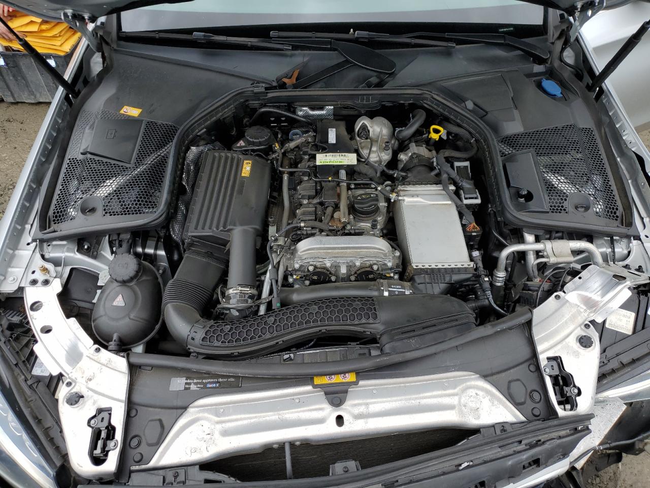 55SWF4KB7GU163382 2016 Mercedes-Benz C 300 4Matic