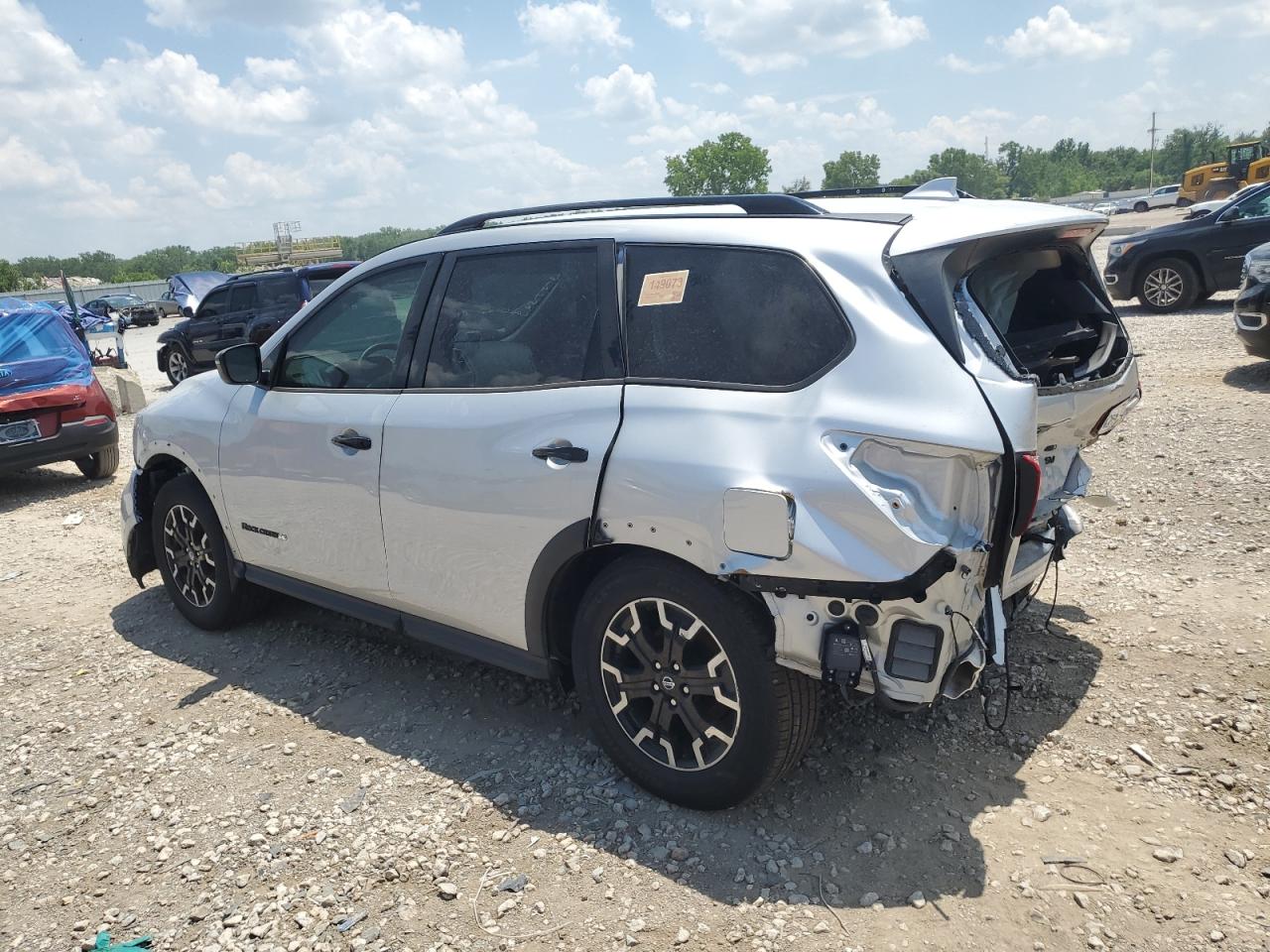 2020 Nissan Pathfinder Sv vin: 5N1DR2BM3LC619466