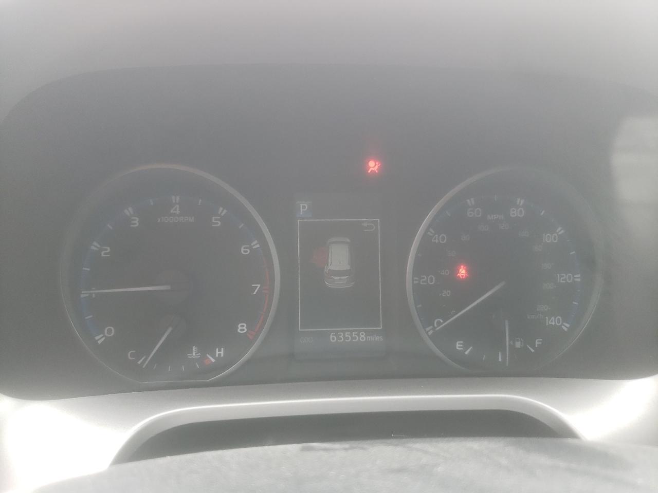 JTMZFREV2HJ137204 2017 Toyota Rav4 Le