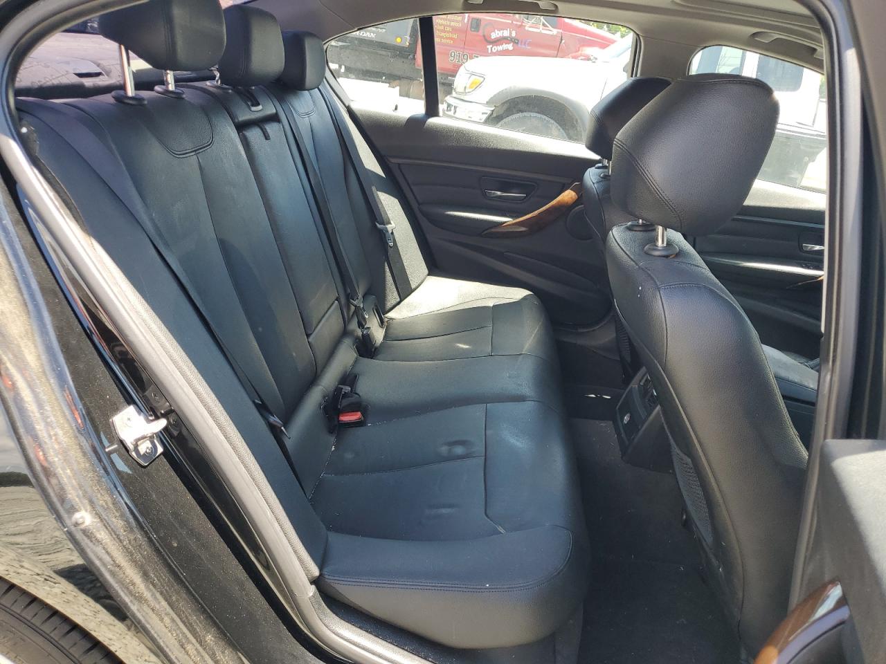 WBA3D3C50FK158066 2015 BMW 328 D