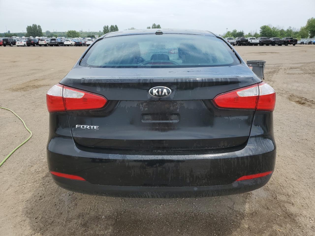 KNAFK4A60G5600350 2016 Kia Forte Lx