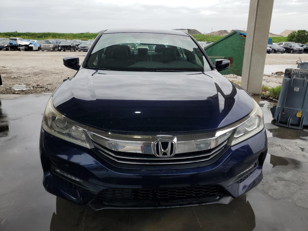 2017 Honda Accord Sport vin: 1HGCR2F50HA028440