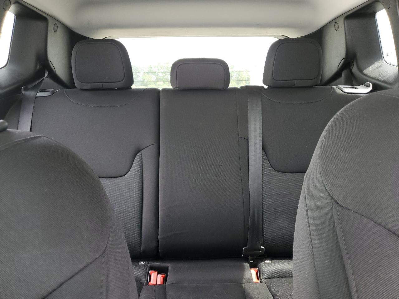 ZACNJBAB7KPK59156 2019 Jeep Renegade Sport