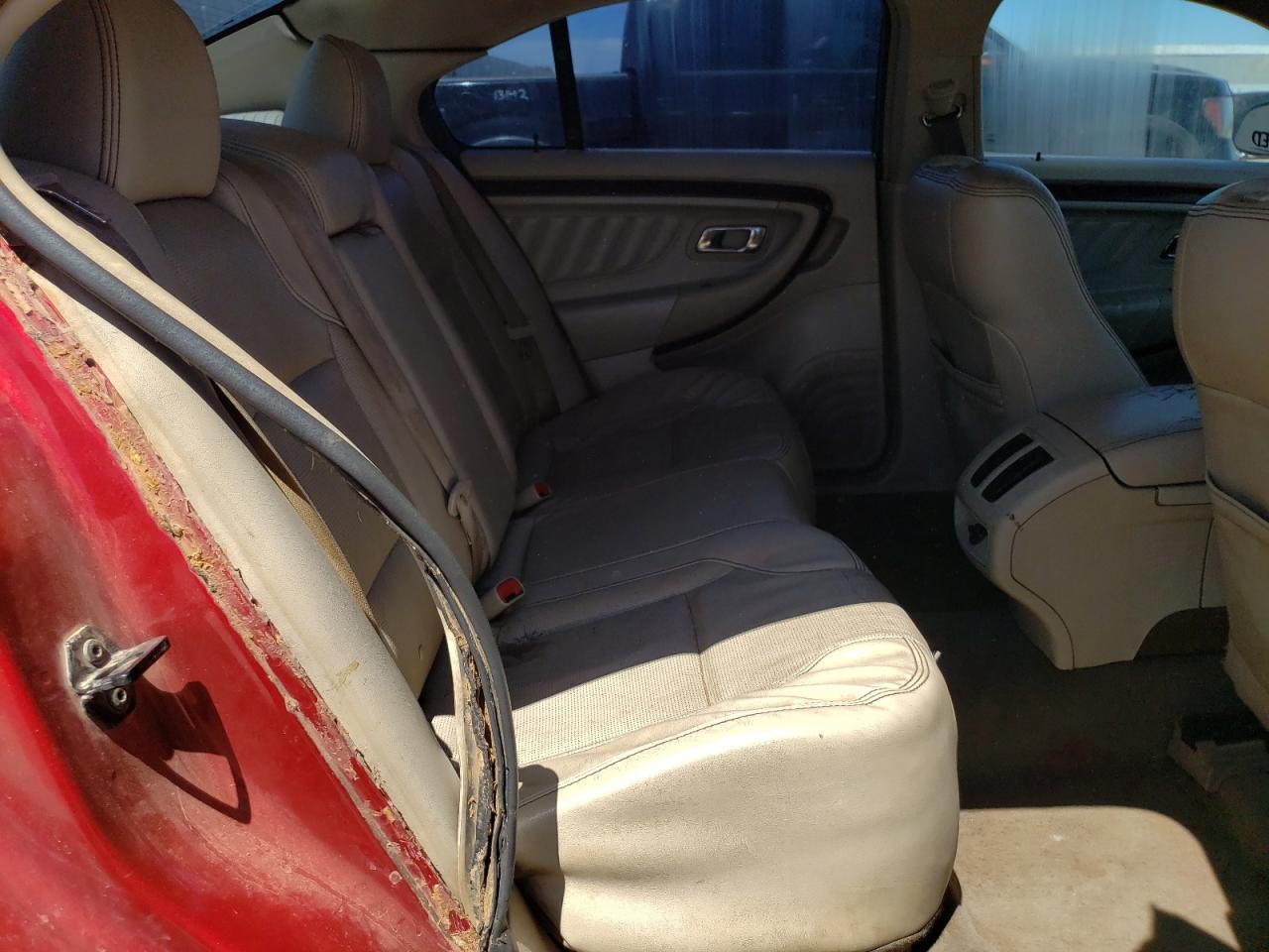 1FAHP2FW8AG169235 2010 Ford Taurus Limited