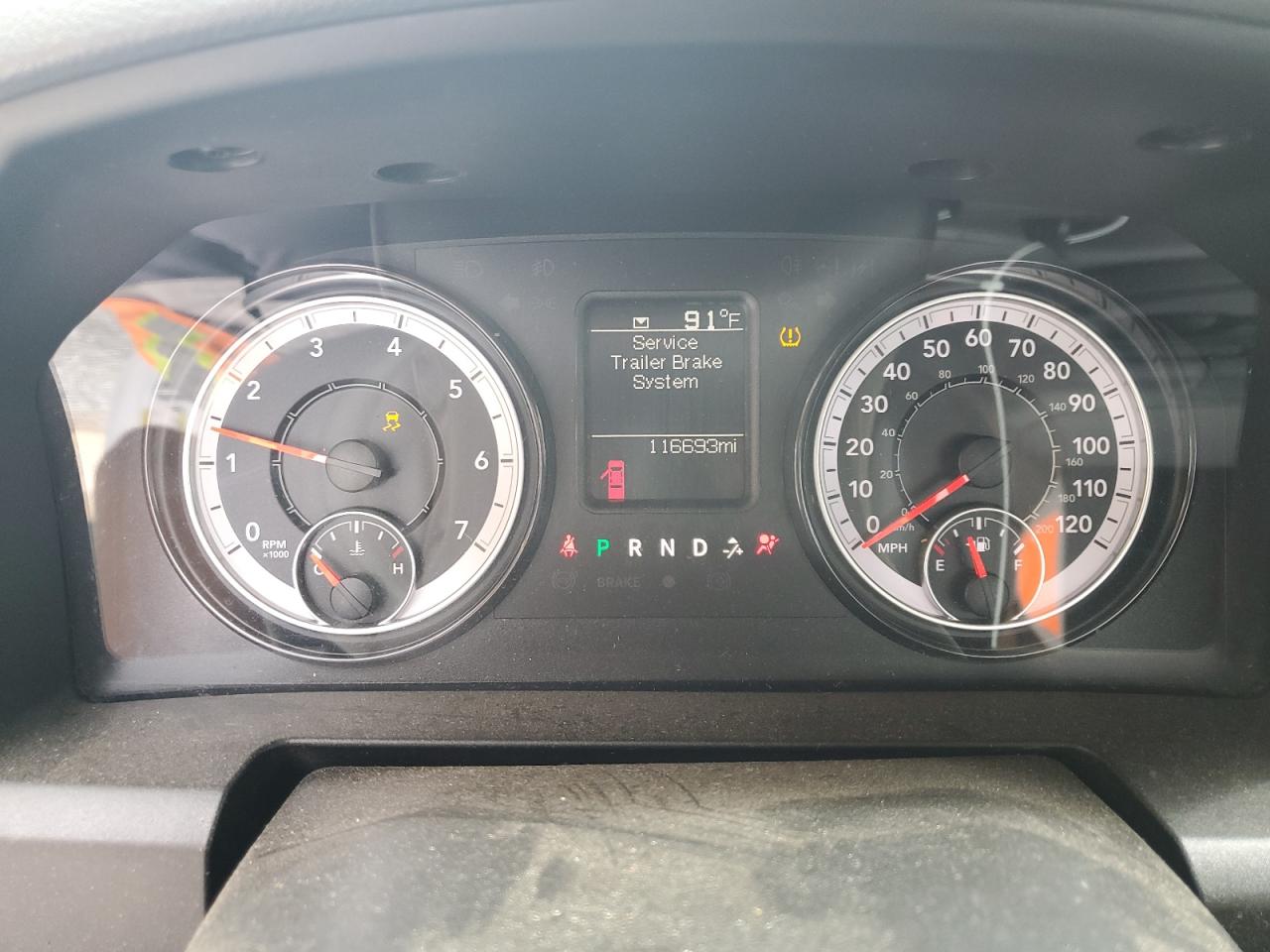 3C6JR6DG2LG136898 2020 Ram 1500 Classic Tradesman