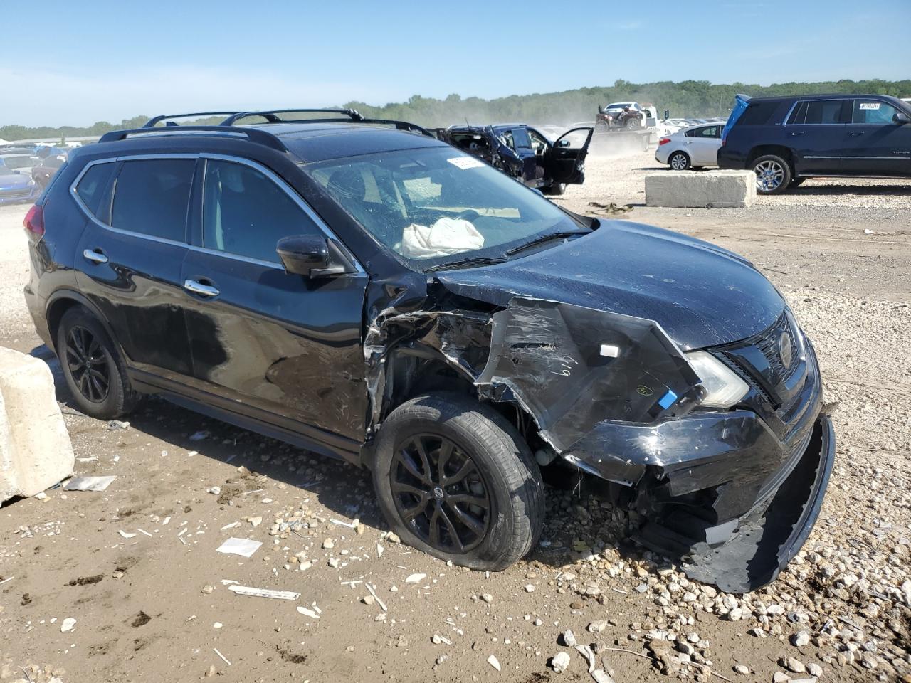 Lot #2809544319 2018 NISSAN ROGUE S