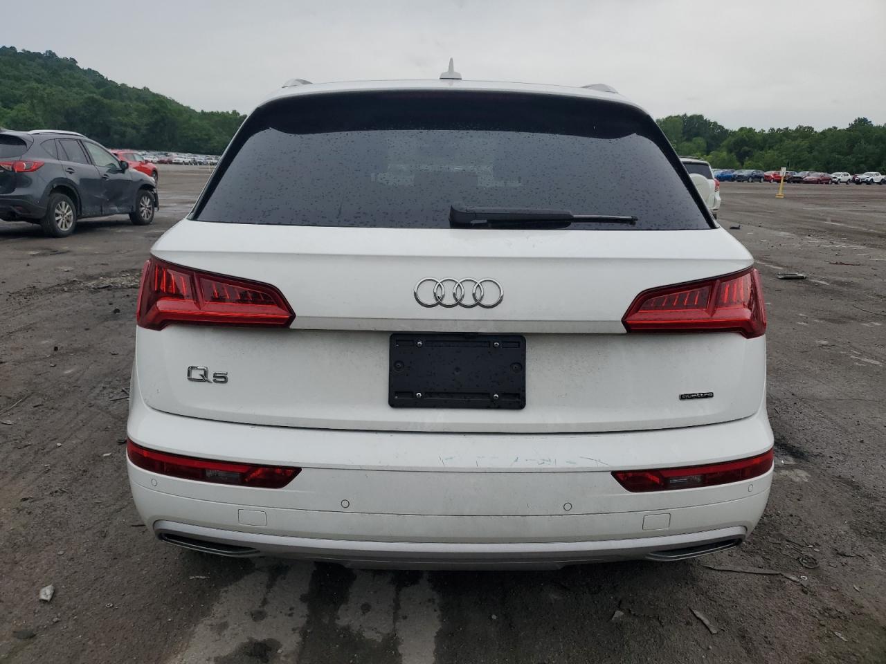 WA1BNAFY8K2067993 2019 Audi Q5 Premium Plus