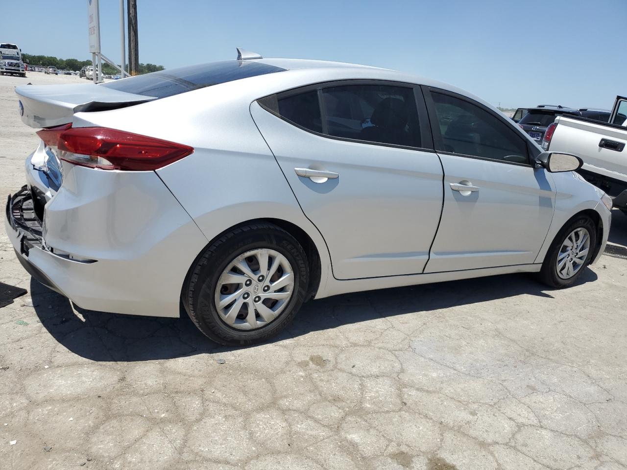 5NPD74LF7HH167202 2017 Hyundai Elantra Se