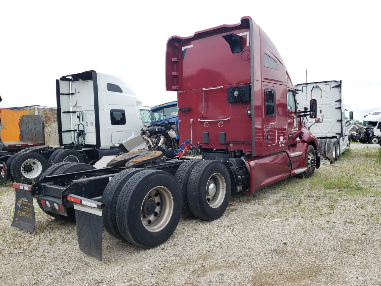 Lot #2945211753 2017 KENWORTH CONSTRUCTI