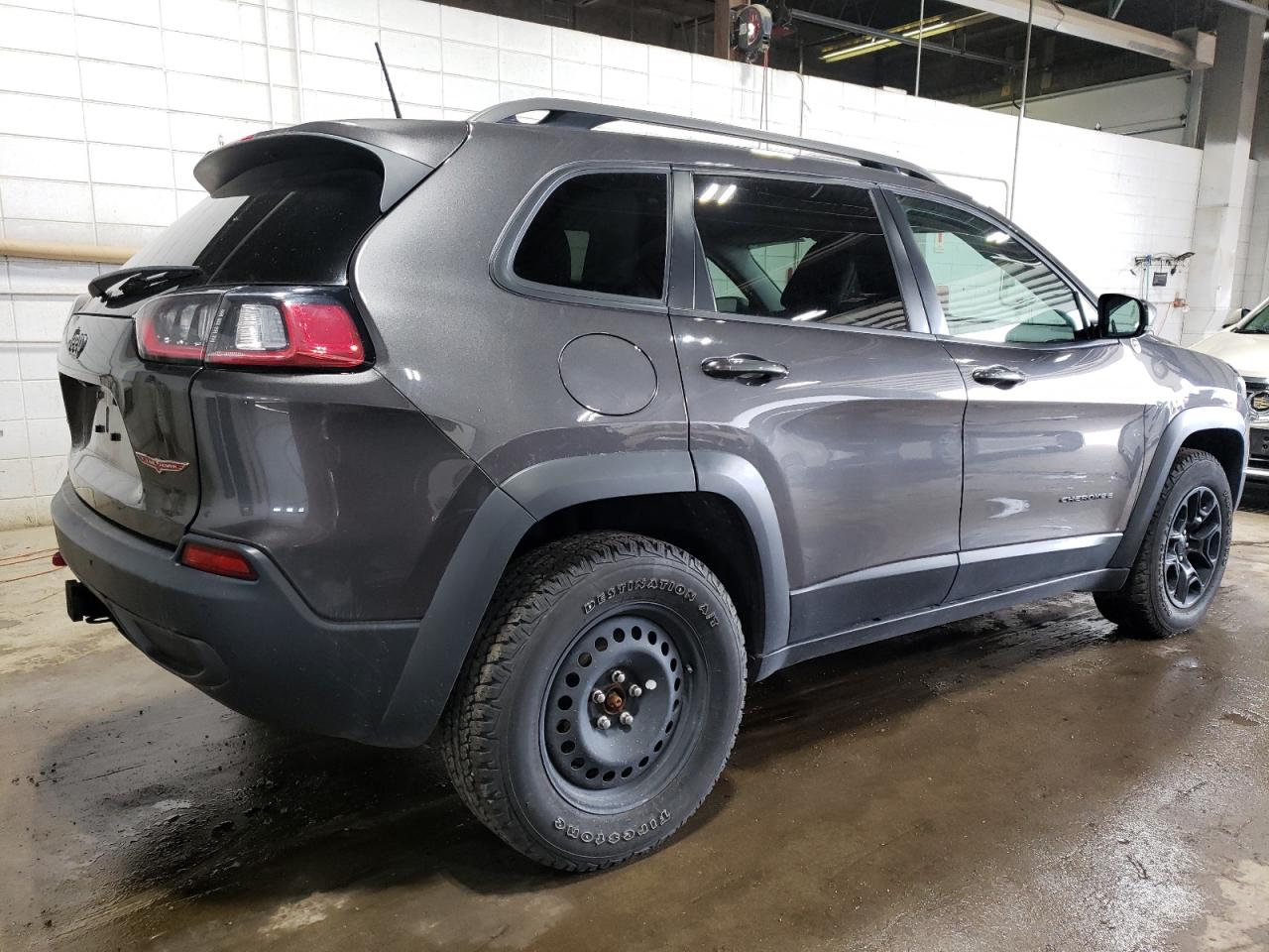 2019 Jeep Cherokee Trailhawk vin: 1C4PJMBX0KD182646