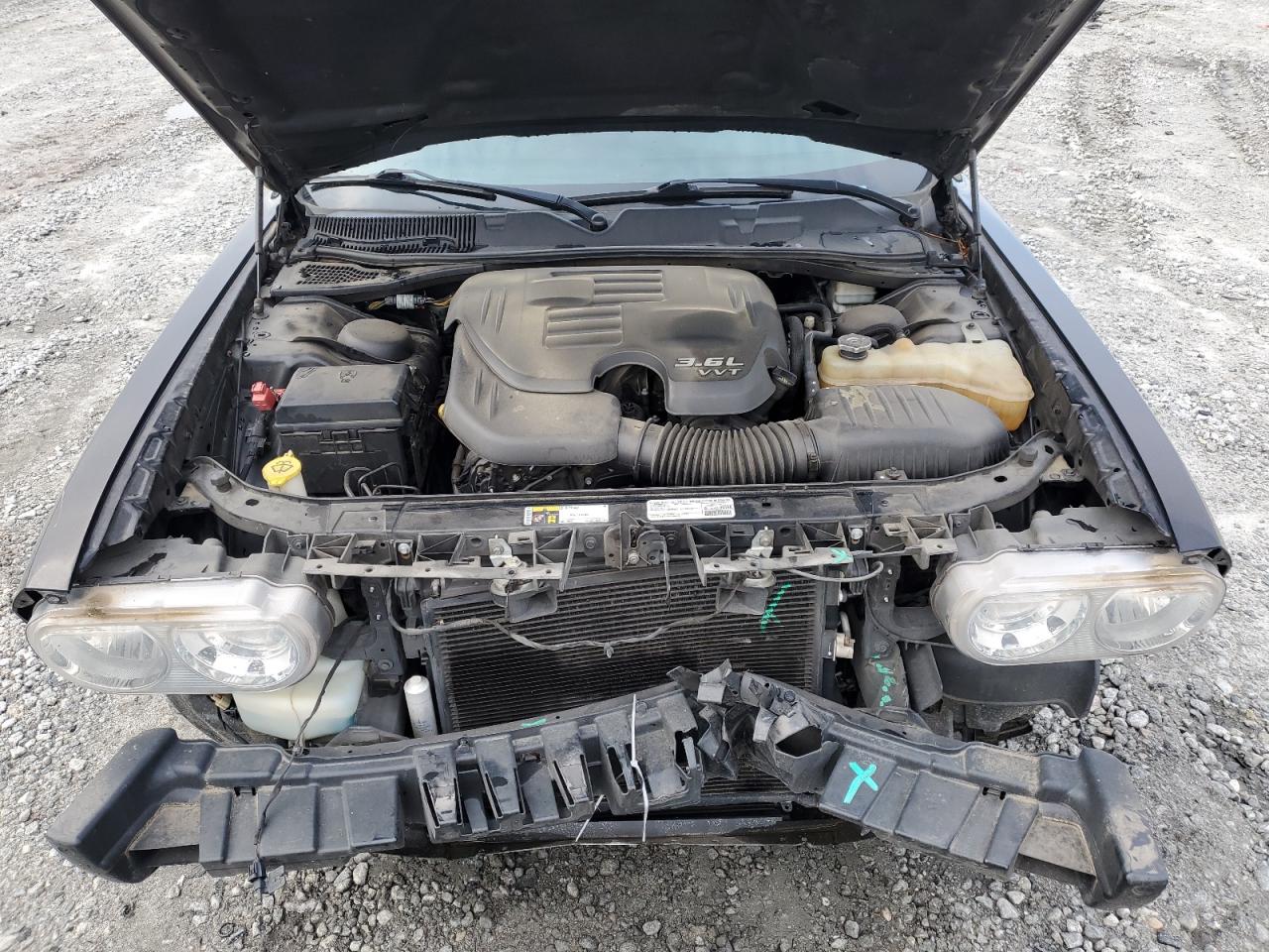 2C3CDYAGXEH201813 2014 Dodge Challenger Sxt