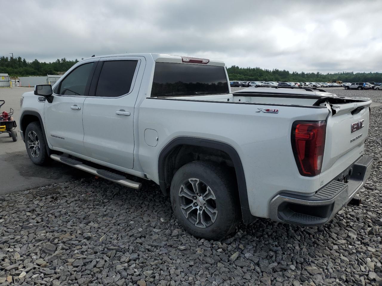 1GTU9BED9MZ340375 2021 GMC Sierra K1500 Sle