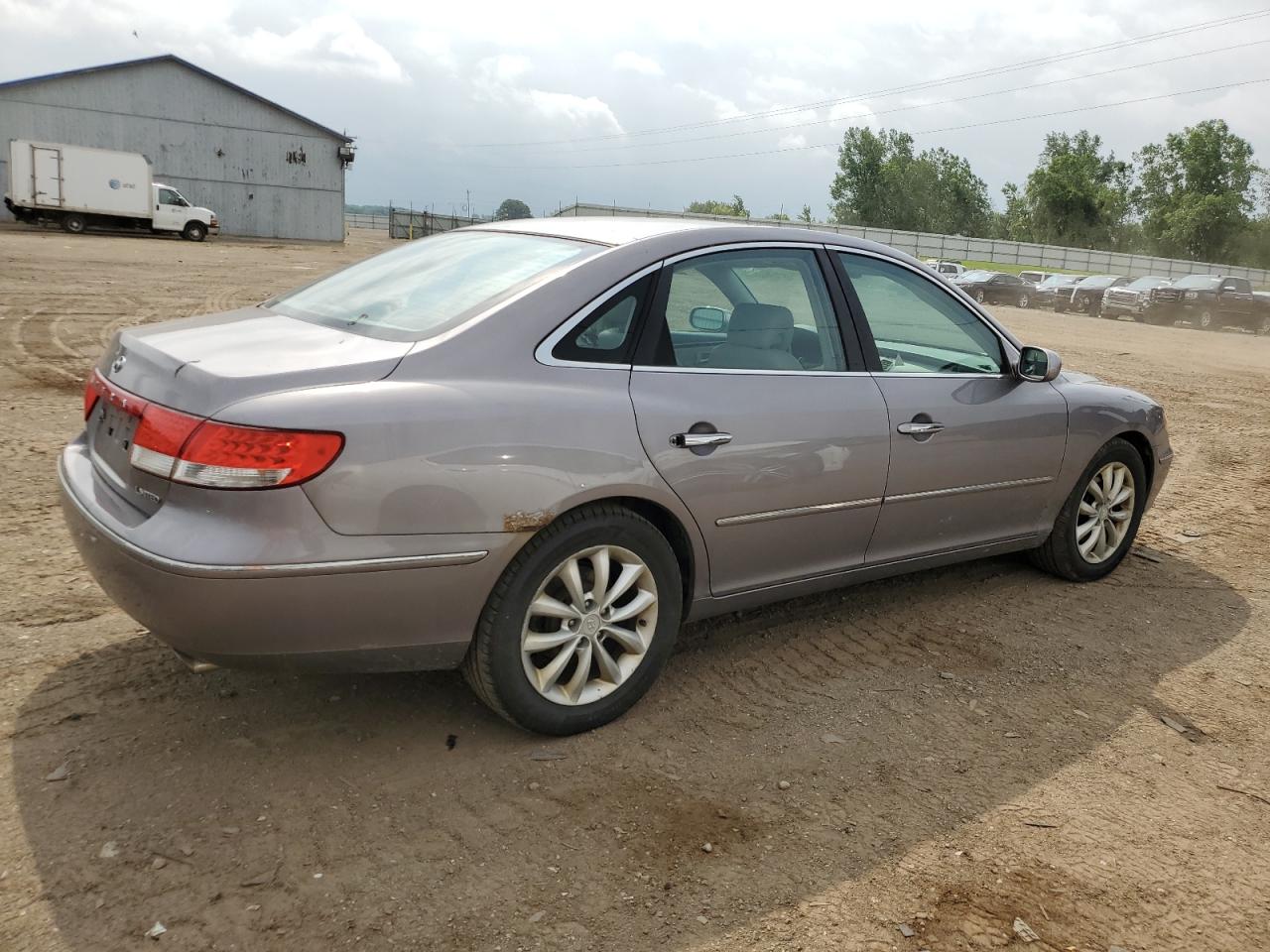 KMHFC46F46A085945 2006 Hyundai Azera Se