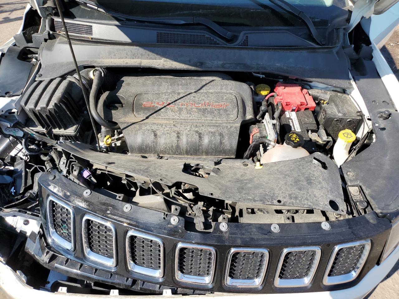 3C4NJDBB7KT647526 2019 Jeep Compass Latitude