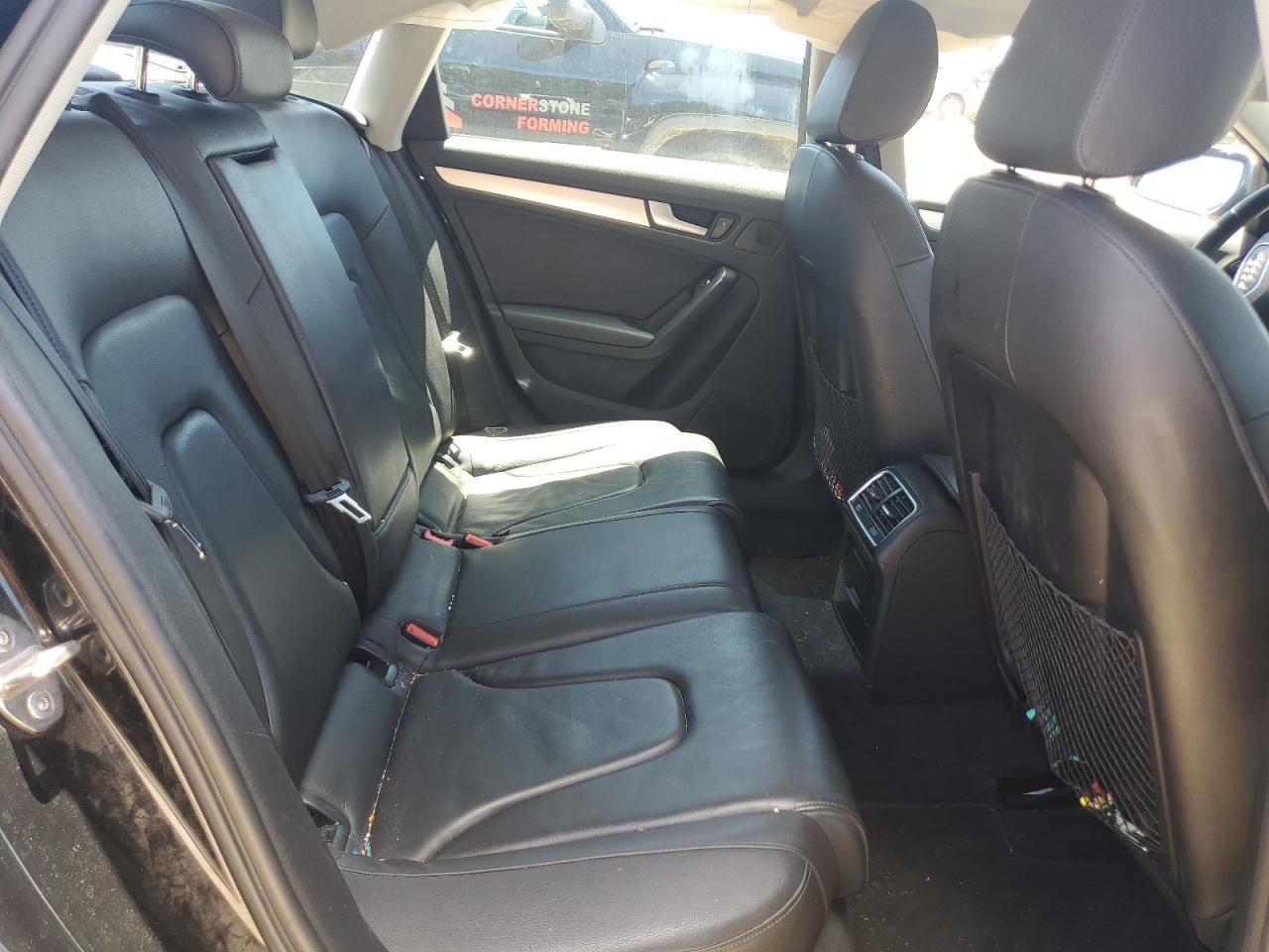 WAUAFAFL7FN025660 2015 Audi A4 Premium