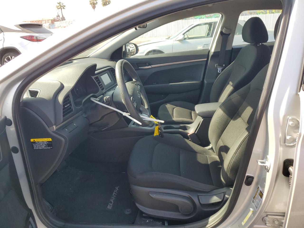 5NPD74LF1KH413135 2019 Hyundai Elantra Se