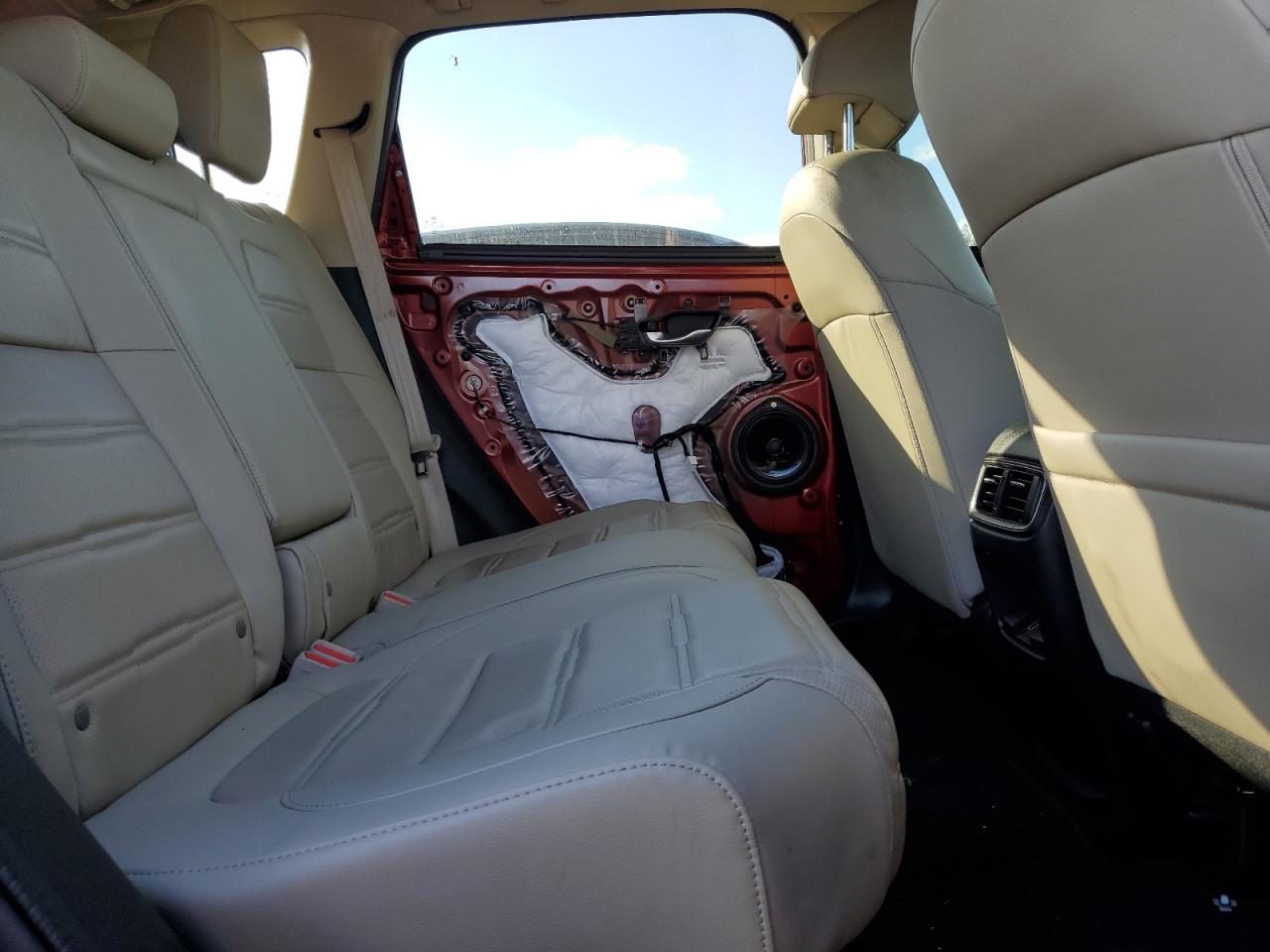 2HKRW2H92KH612274 2019 Honda Cr-V Touring