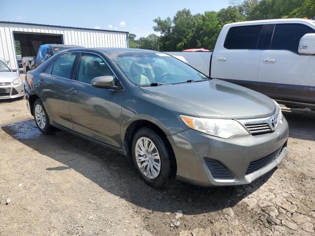 VIN 4T4BF1FKXDR302384 2013 Toyota Camry, L no.4