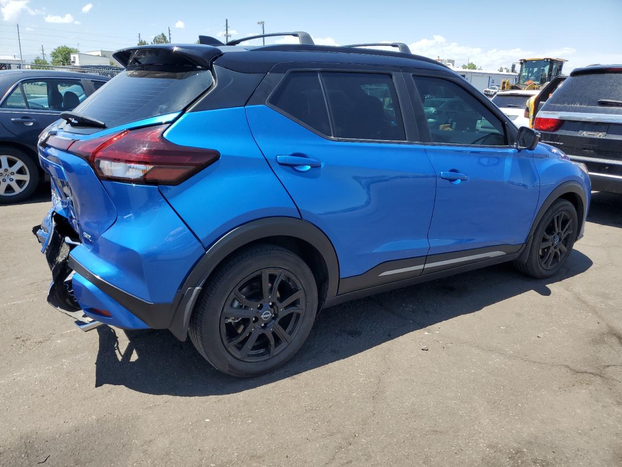 2022 Nissan Kicks Sr vin: 3N1CP5DV5NL475183