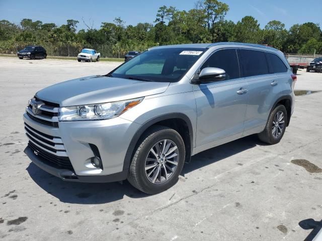 2017 Toyota Highlander Se VIN: 5TDJZRFHXHS453093 Lot: 57756474