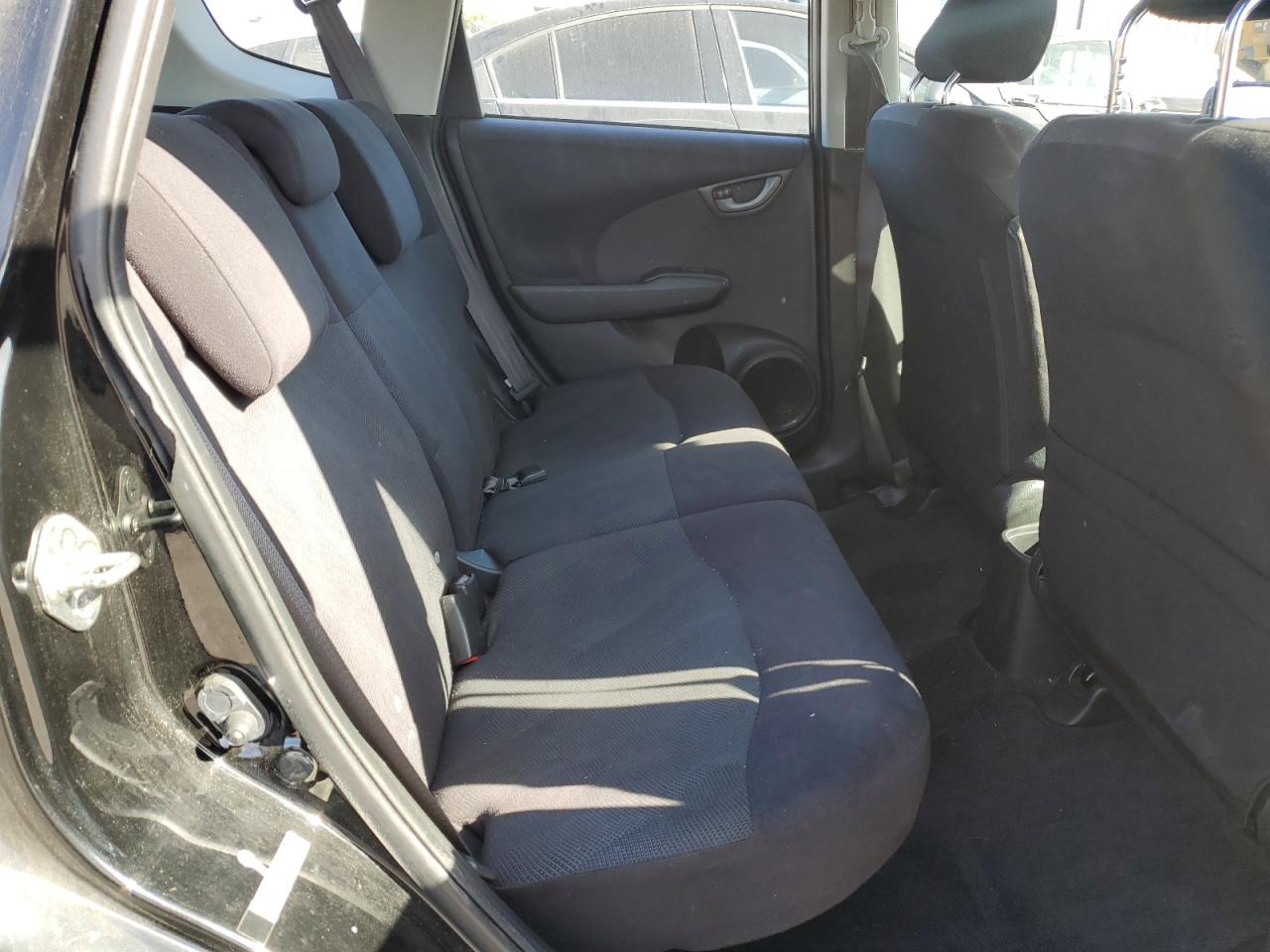 JHMGE8H53BC026560 2011 Honda Fit Sport