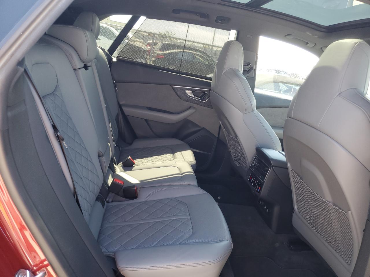 WA1CWAF12LD023742 2020 Audi Sq8 Prestige