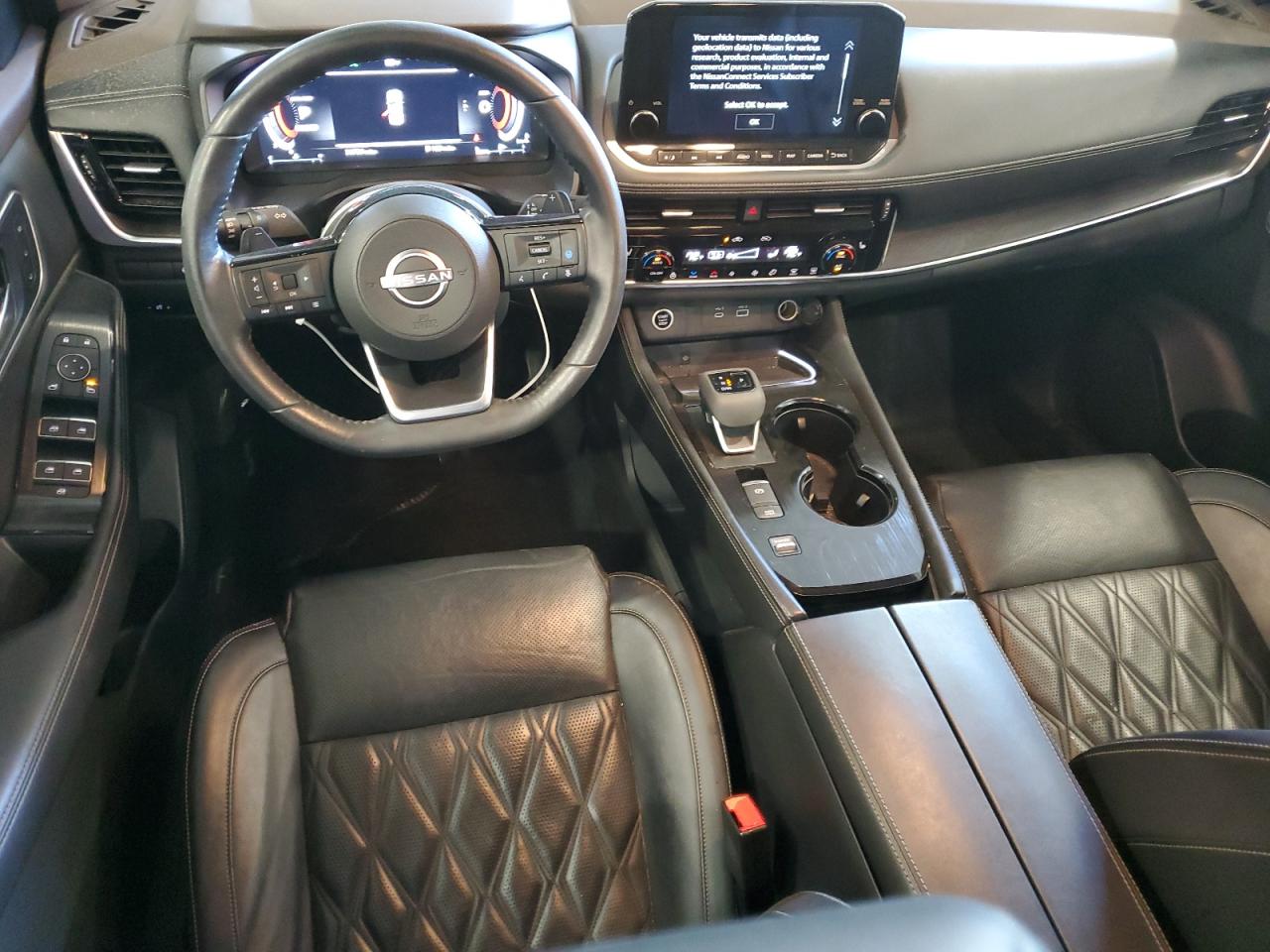 JN8BT3DC1NW117472 2022 Nissan Rogue Platinum