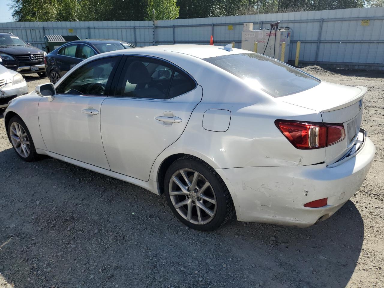 JTHCF5C26B5050900 2011 Lexus Is 250