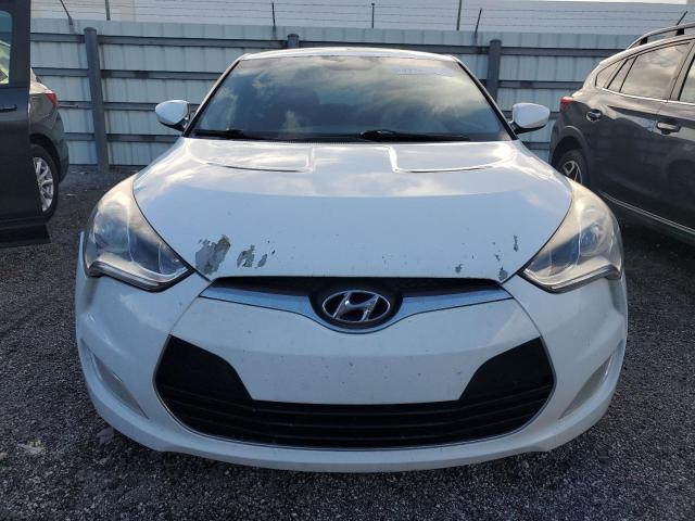 2013 Hyundai Veloster VIN: KMHTC6AD9DU131379 Lot: 59999944