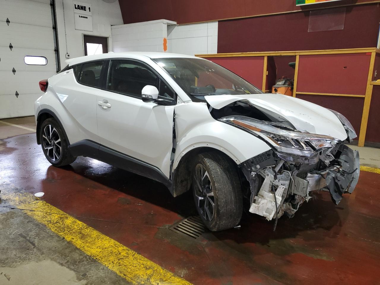 2022 Toyota C-Hr Xle vin: NMTKHMBX4NR147976