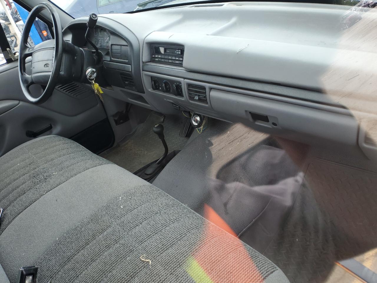 1FTEF14NXSLA87102 1995 Ford F150