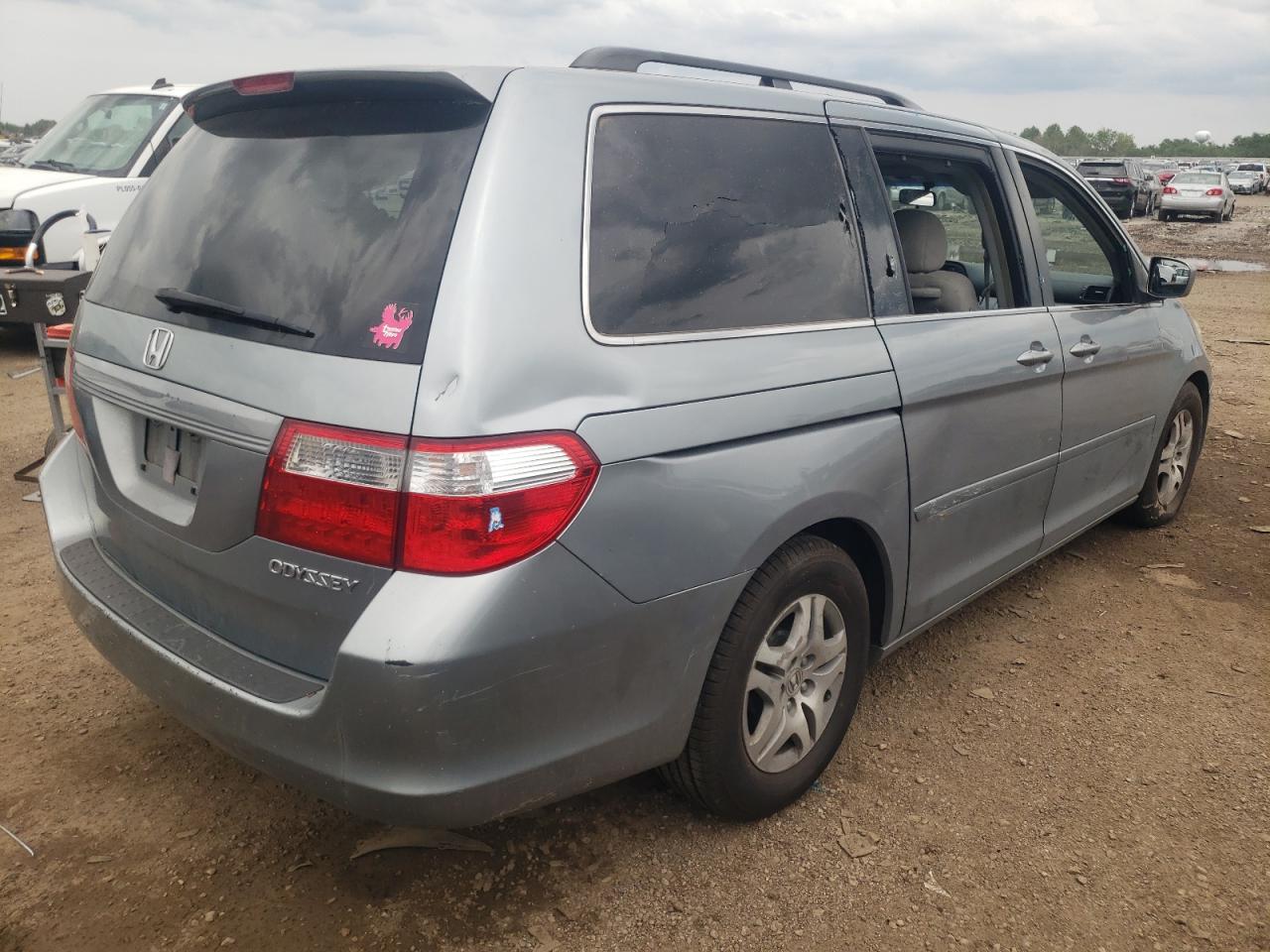 5FNRL38435B079678 2005 Honda Odyssey Ex