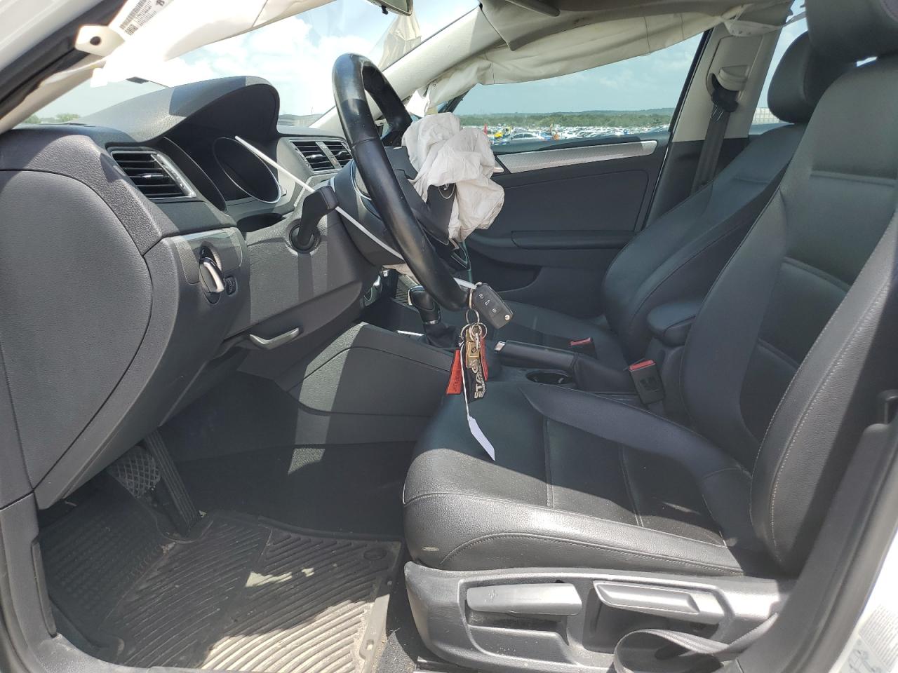 3VWDB7AJ0HM210177 2017 Volkswagen Jetta Se