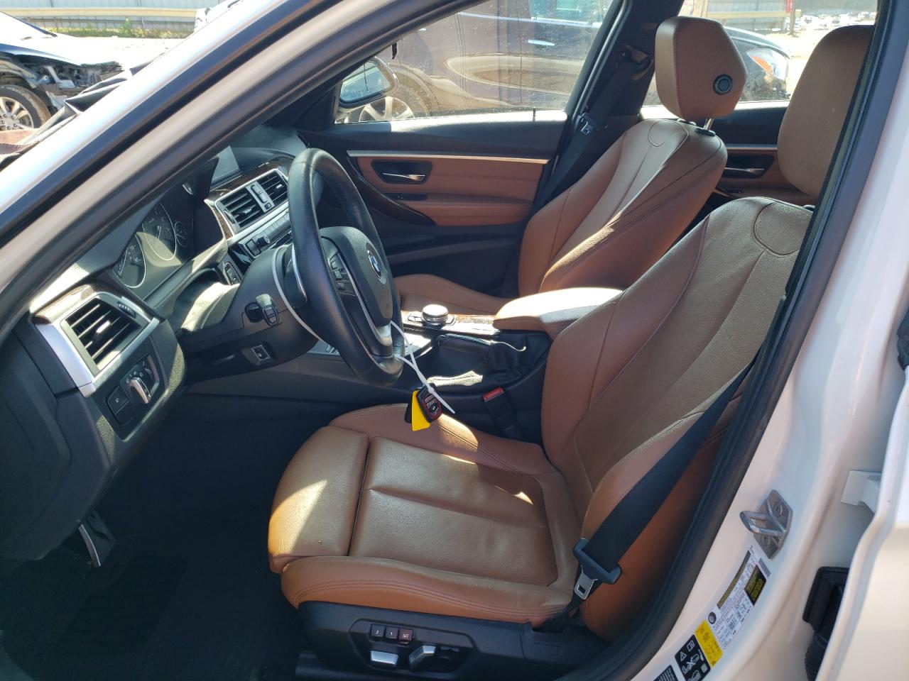 WBA8E3G56GNU04163 2016 BMW 328 Xi Sulev