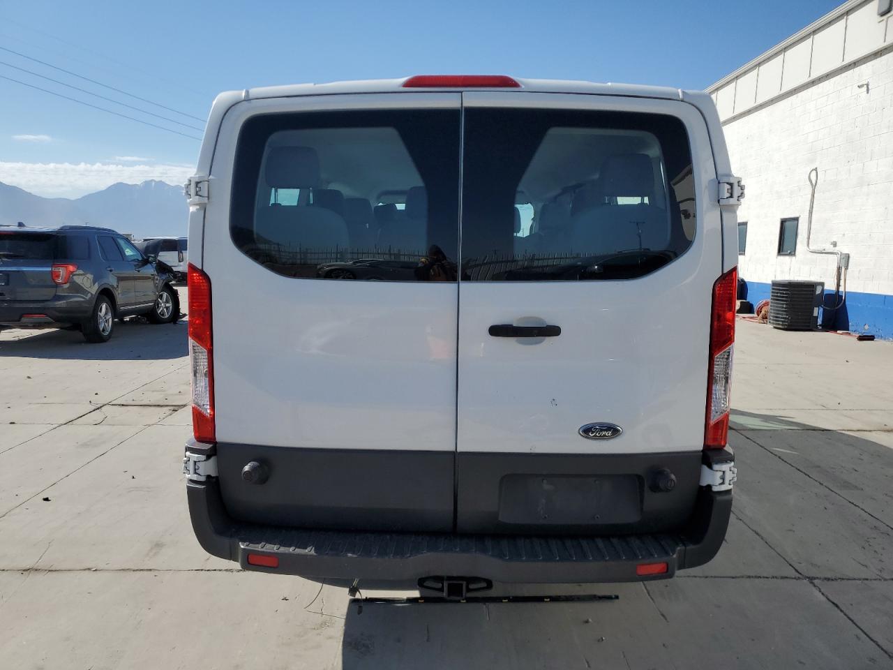 1FBZX2ZM2FKB22459 2015 Ford Transit T-350