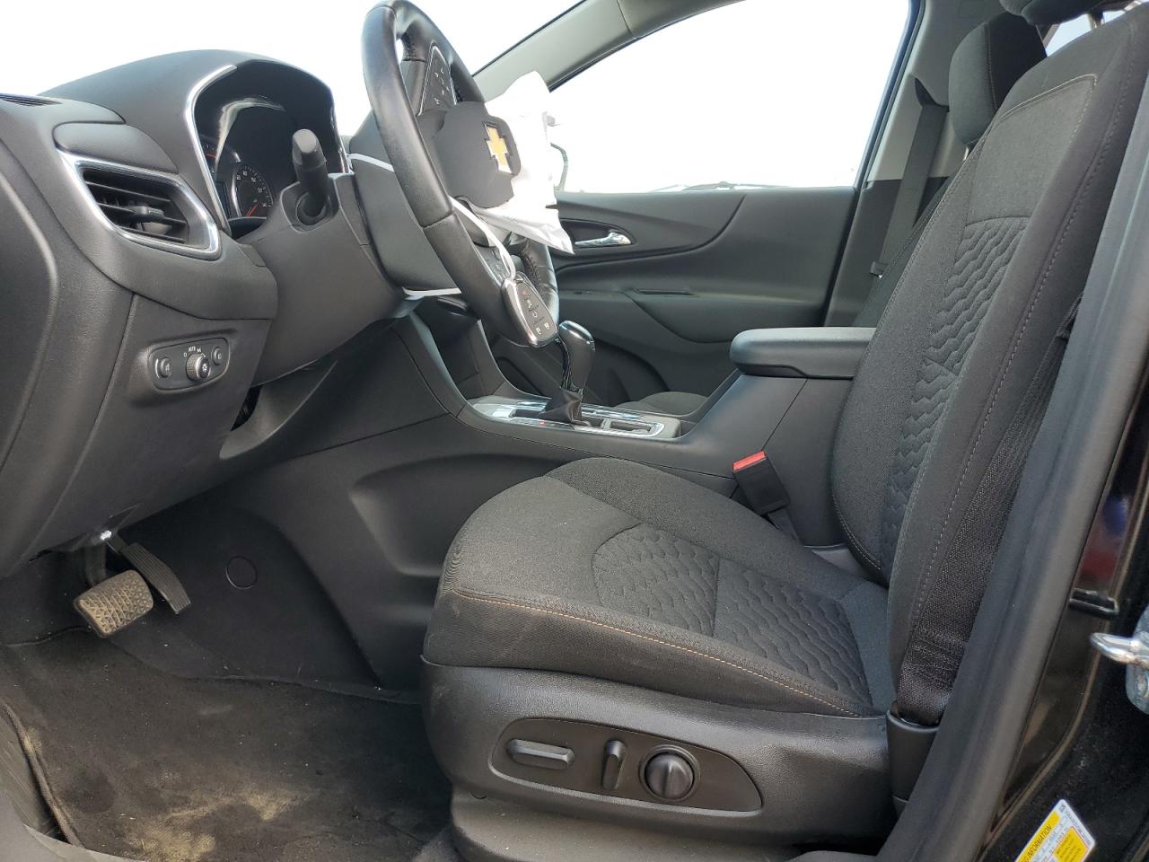 3GNAXKEV5ML341068 2021 Chevrolet Equinox Lt