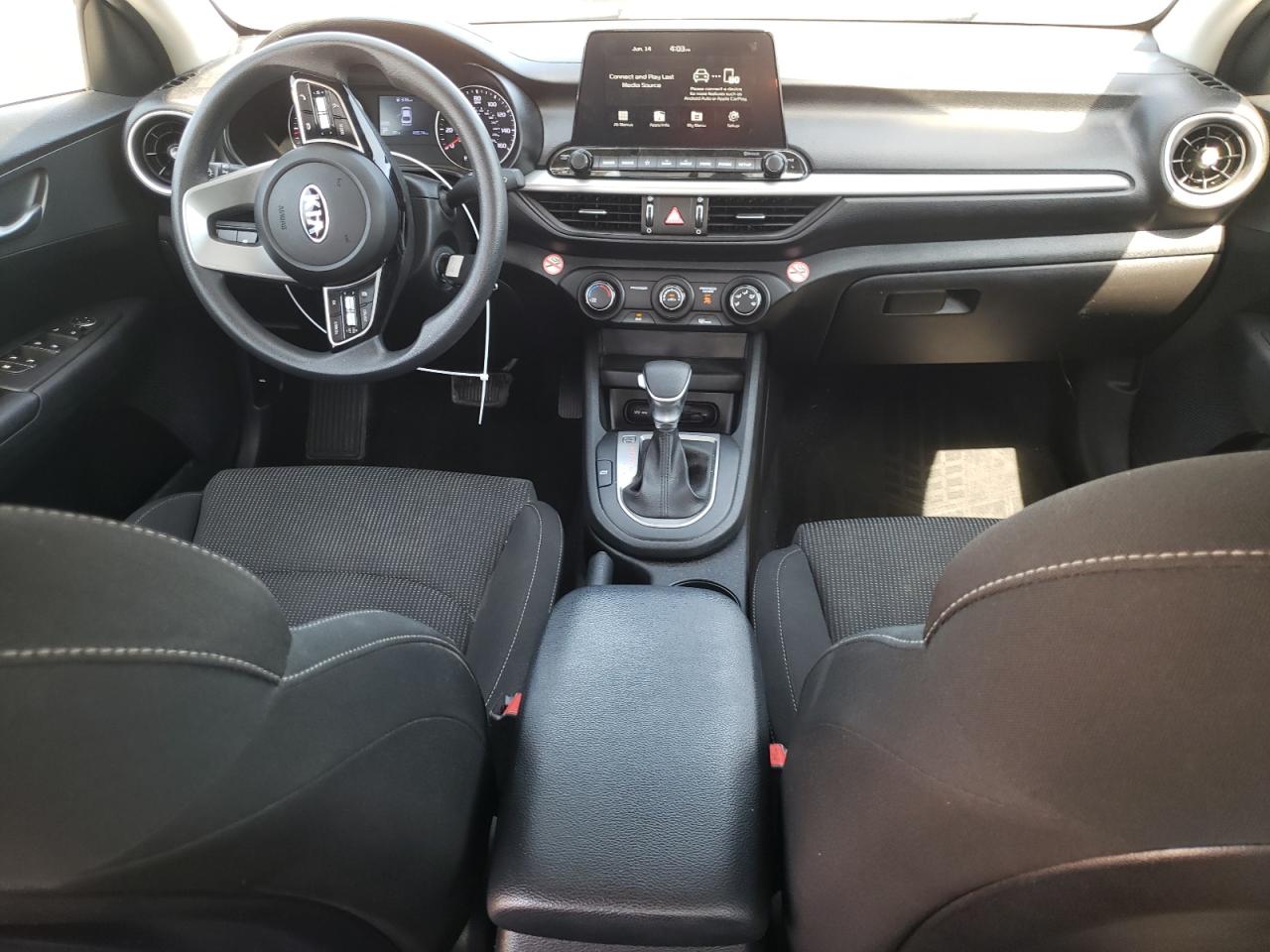 3KPF24AD3ME294147 2021 Kia Forte Fe