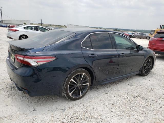 VIN 4T1B61HK5JU586705 2018 Toyota Camry, Xse no.3