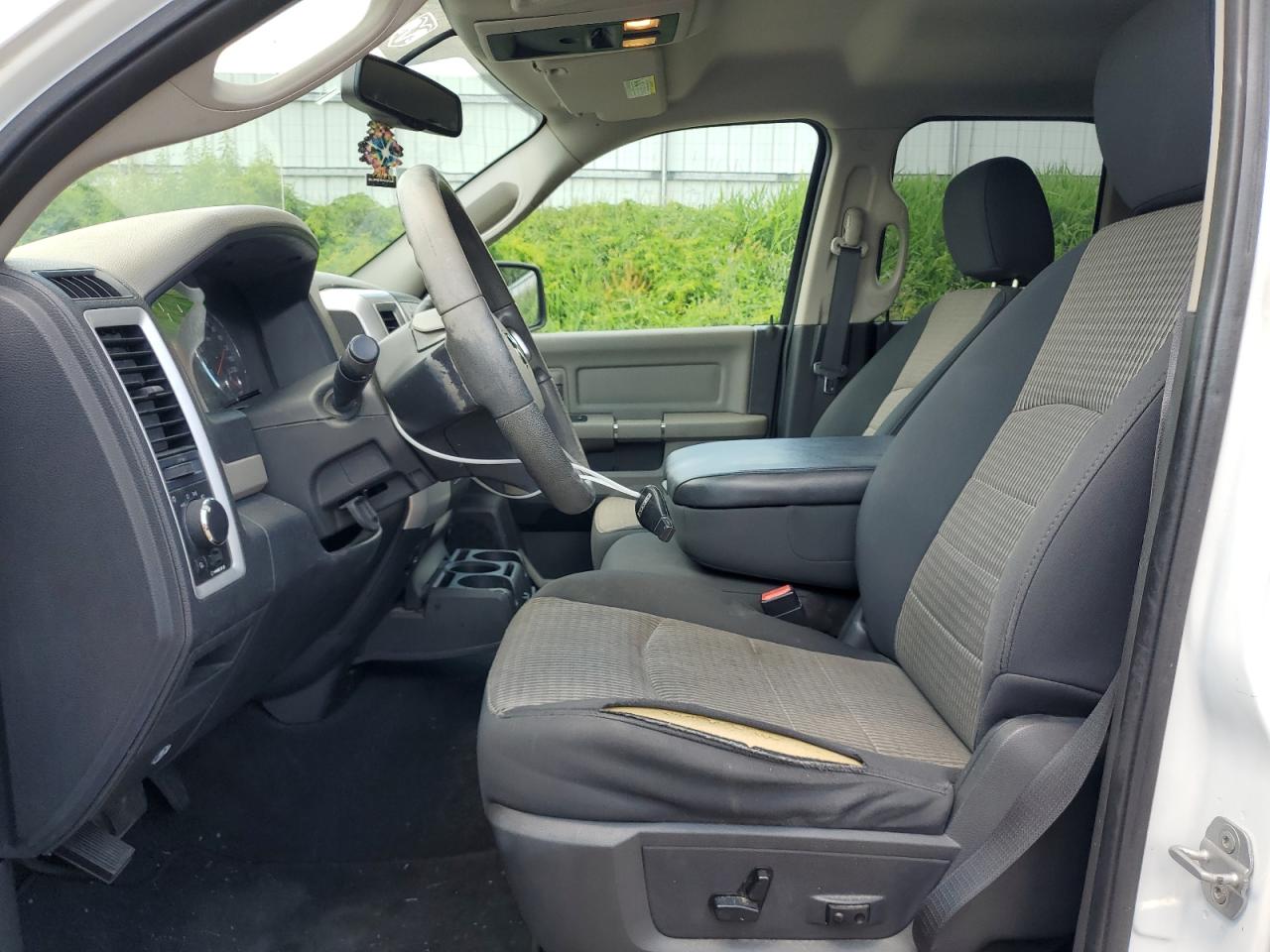 1D7RV1GT1BS636101 2011 Dodge Ram 1500