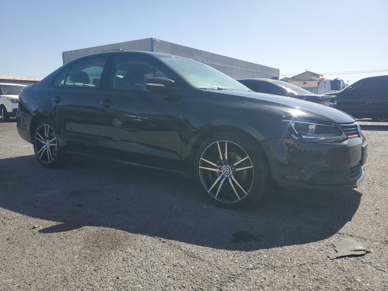 3VWDZ7AJ5BM368985 2011 Volkswagen Jetta Se