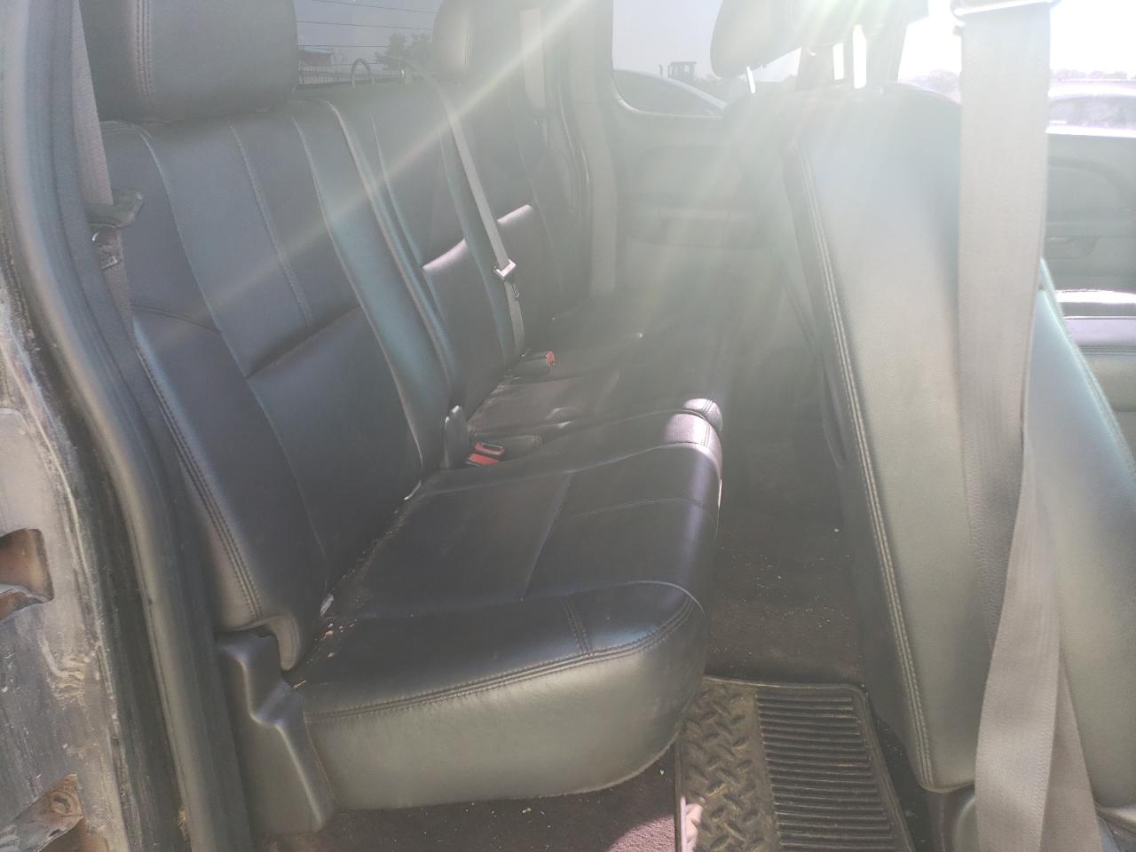 1GCRKTE31BZ319735 2011 Chevrolet Silverado K1500 Ltz